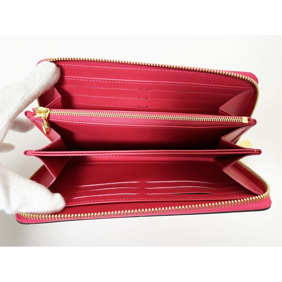 【売り尽くし】LOUIS VUITTON ルイヴィトン 長財布 ジッピーウォレット ロングウォレット ラウンドファスナー 2022年バレンタイン ピンク M81154 モノグラムヴェルニ    フューシャネオン ゴールド金具 レディース 美品【中古品】 LOUIS VUITTON（ルイ・ヴィトン） ヴェルニ 2022年バレンタイン