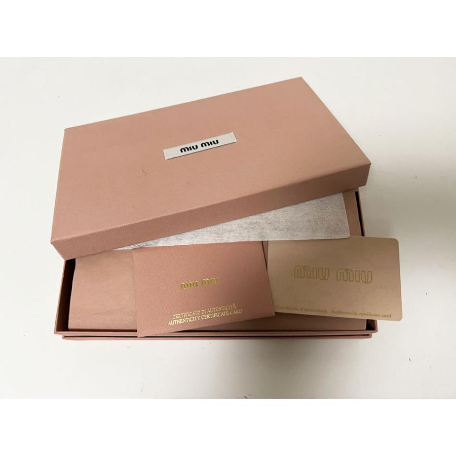 miu miu（ミュウミュウ） 送料無料 ファスナー 長財布 ナッパ レザー 