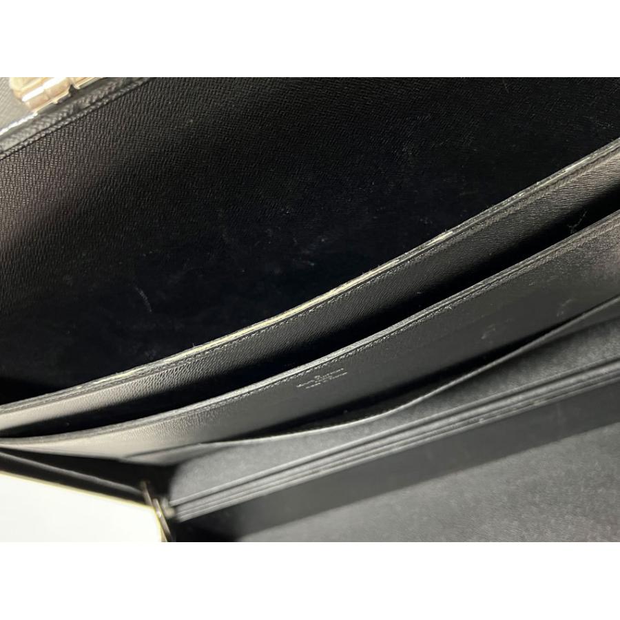 美品 タイガ 緑 LOUIS VUITTON プレジデント アタッシュケース 美品 タイガ 緑 LOUIS VUITTON プレジデント アタッシュケース