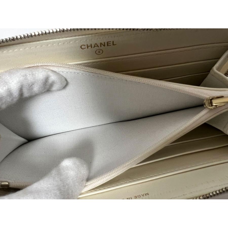 CHANEL（シャネル） 送料無料 キャビアスキン マトラッセ ラウンド