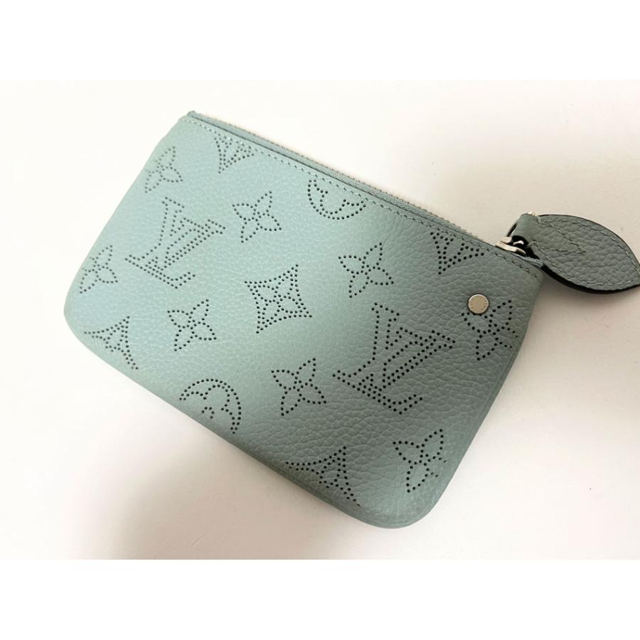 LOUIS VUITTON ルイヴィトン マヒナ レザー ポシェット クレ LOUIS VUITTON ルイヴィトン マヒナ レザー ポシェット クレ