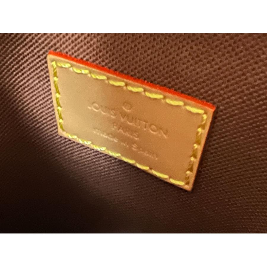 LOUIS VUITTON 送料無料 ルイヴィトン モノグラム フォールド 