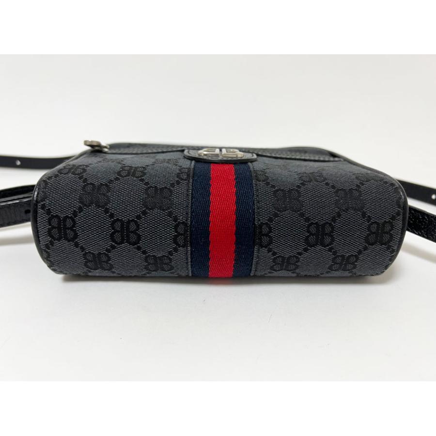 BALENCIAGA GUCCI グッチ バレンシアガ ハッカー プロジェクト カメラ  