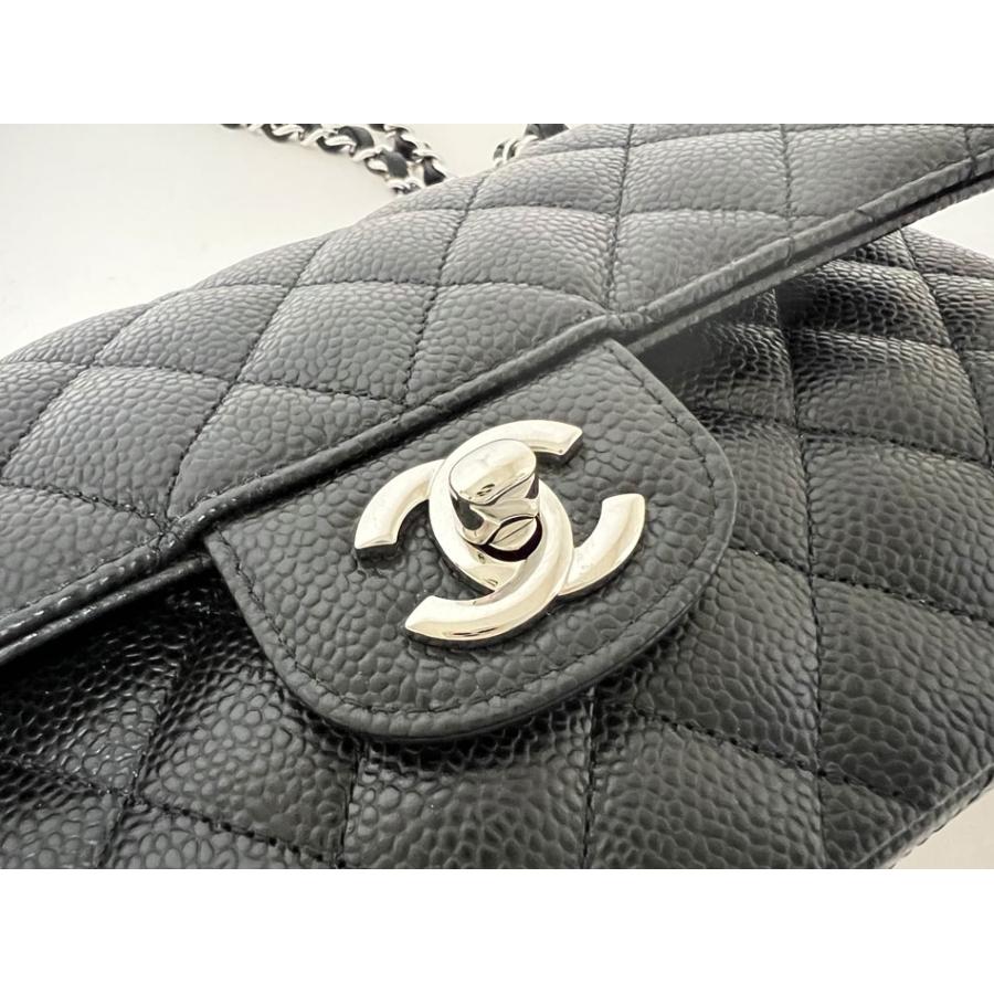 CHANEL（シャネル） マトラッセ 23 クラシック スモール ハンドバッグ