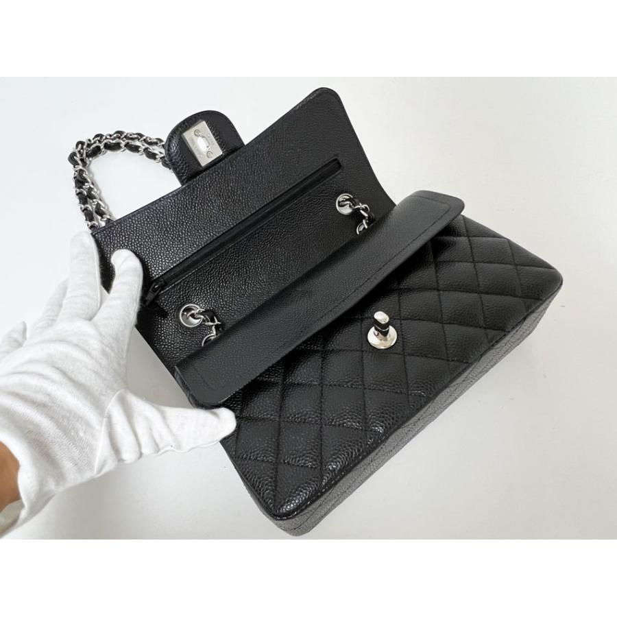CHANEL（シャネル） マトラッセ 23 クラシック スモール ハンドバッグ