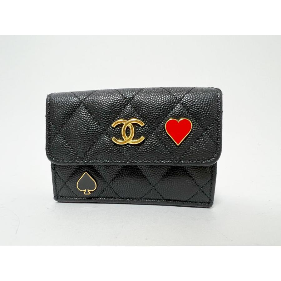 ★3日以内返品可★ 極美品 CHANEL シャネル キャビアスキン マトラッセ 23C トランプ スモールフラップウォレット AP3081 三つ折り財布 ホワイト グレインカーフレザー レディース CHANEL（シャネル） マトラッセ グレインドカーフスキン キャビア