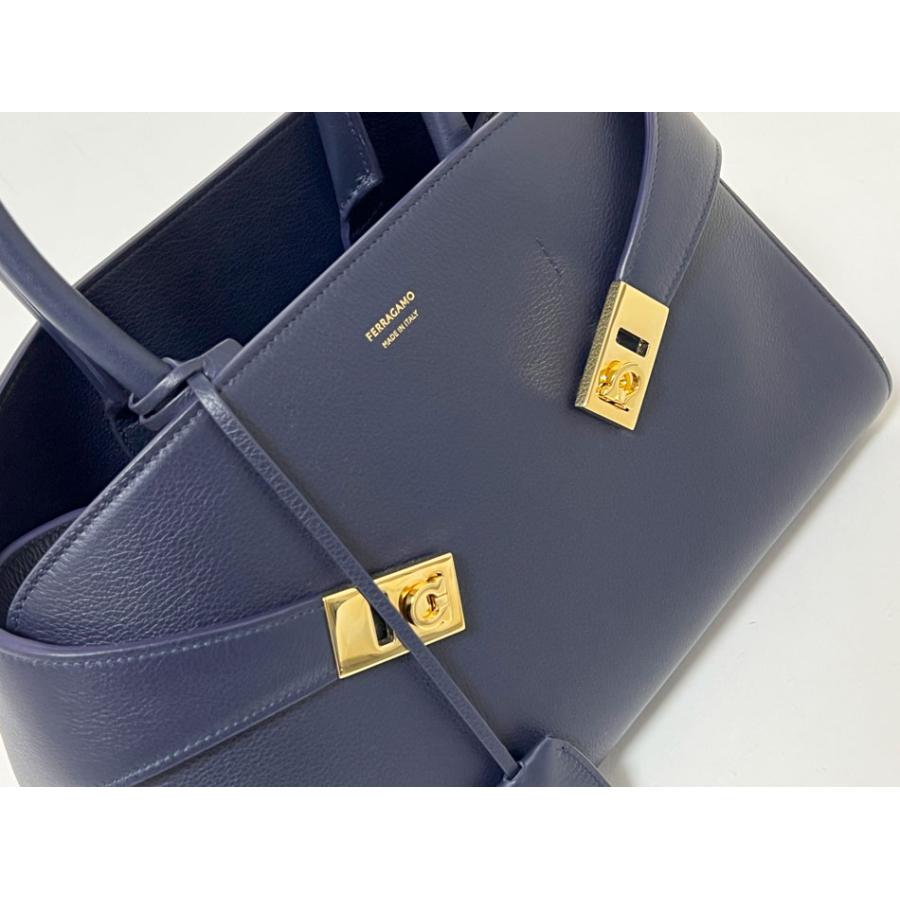 GANCINI Ferragamoフェラガモ Hug ハンドバッグ スモール ガンチーニ