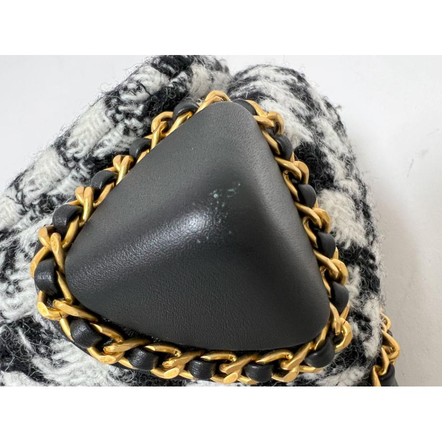 CHANEL（シャネル） ミニマトラッセ チェーンショルダーバッグ