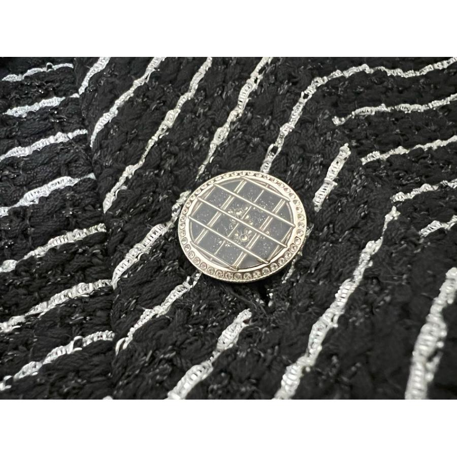 CHANEL - CHANEL シャネル レディース ジレ ベスト トップス ボーダー ブラック シルバー size：38 23P P74408 V65951 NM465 超美品 CHANEL（シャネル） レディース ジレ ベスト トップス ボーダー