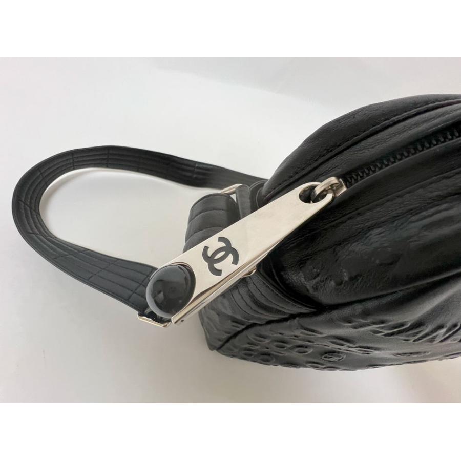 CHANEL（シャネル） 送料無料 アンリミテッド ショルダーバッグ レザー