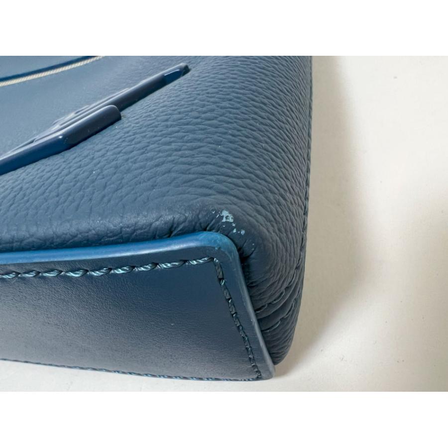 LOUIS VUITTON（ルイ・ヴィトン） アエログラムレザー テイクオフ