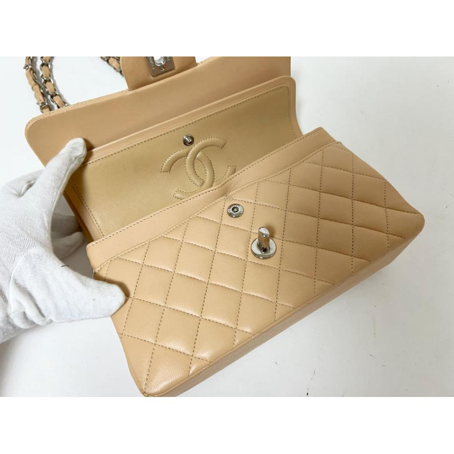 CHANEL ウエストポーチ ビコローレ ラムスキン ターンロック ベージュ マトラッセ CHANEL シャネル 23 チェーンショルダーバッグ ラムスキン