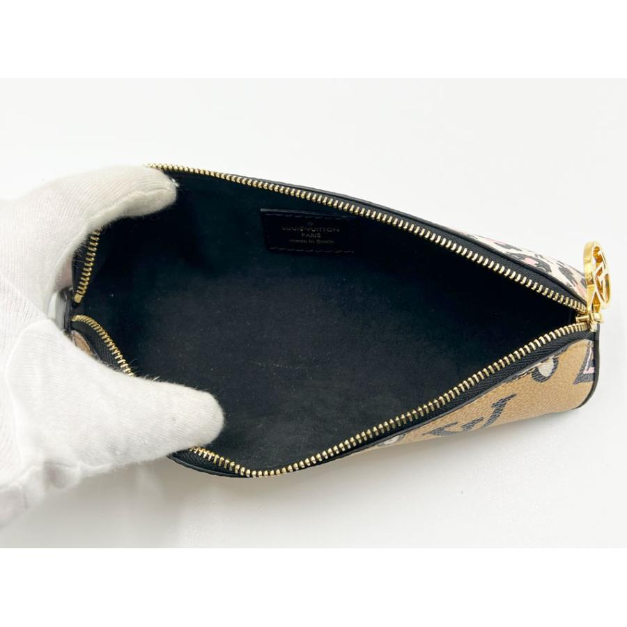 LOUIS VUITTON（ルイ・ヴィトン） モノグラム レオパード トゥルース