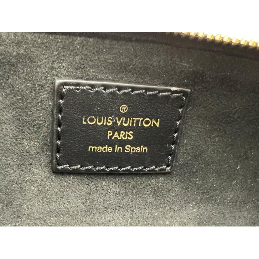 LOUIS VUITTON（ルイ・ヴィトン） モノグラム レオパード トゥルース