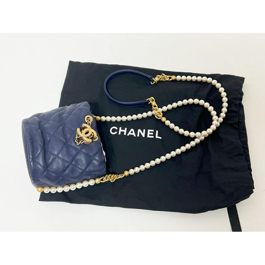 CHANEL シャネル マトラッセ ミニ ショルダーバッグ パールチェーン