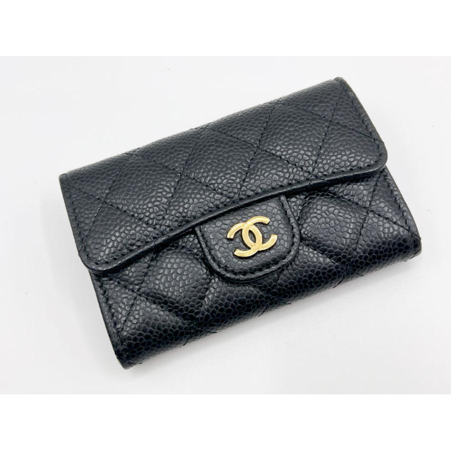 CHANEL（シャネル） キャビアスキン マトラッセ クラシックフラップ