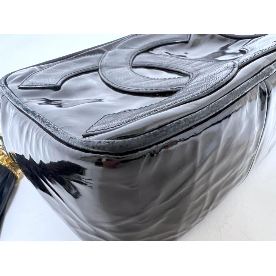 CHANEL シャネル エナメル レザー チェーンショルダーバッグ デカCC ブラック タッセル 訳アリ CHANEL（シャネル） エナメル レザー チェーンショルダーバッグ デカCC