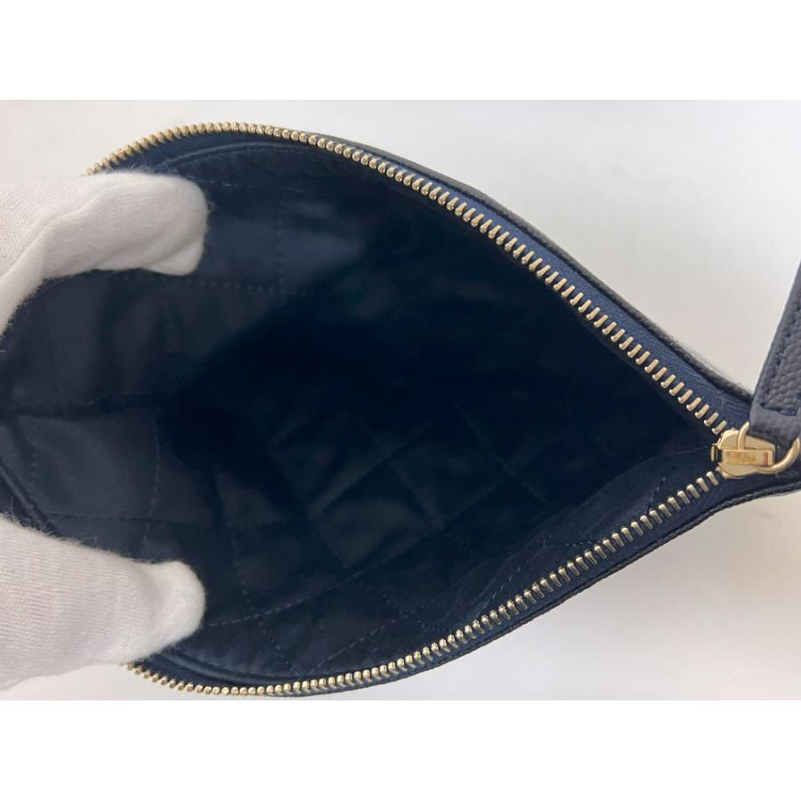 CHANEL（シャネル） シャネル22 マトラッセ スモール ショルダーバッグ