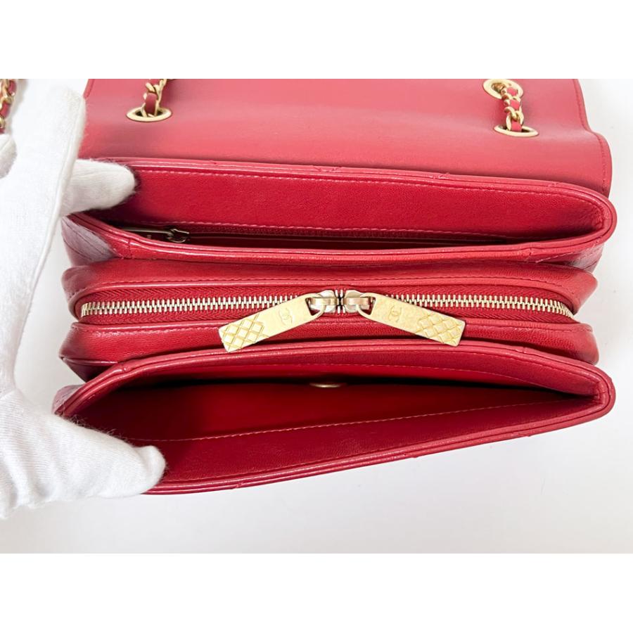 CHANEL シャネル シェブロン Vステッチ チェーン ショルダーバッグ レザー レッド 25番 美品 CHANEL（シャネル） （未使用 展示品）シャネル シェブロン Vステッチ