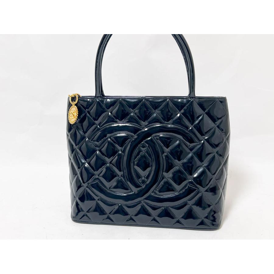 CHANEL シャネル 復刻トートバッグ エナメル ブラック ゴールド金具