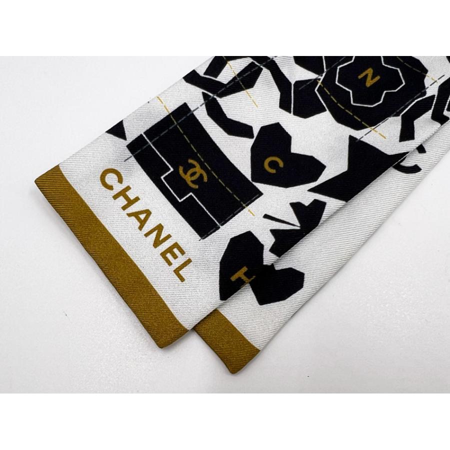 Chanel シャネル　ヘアバンド　スカーフ　リボン CHANEL（シャネル） ヘアバンド ツイリー スカーフ リボン バンドー