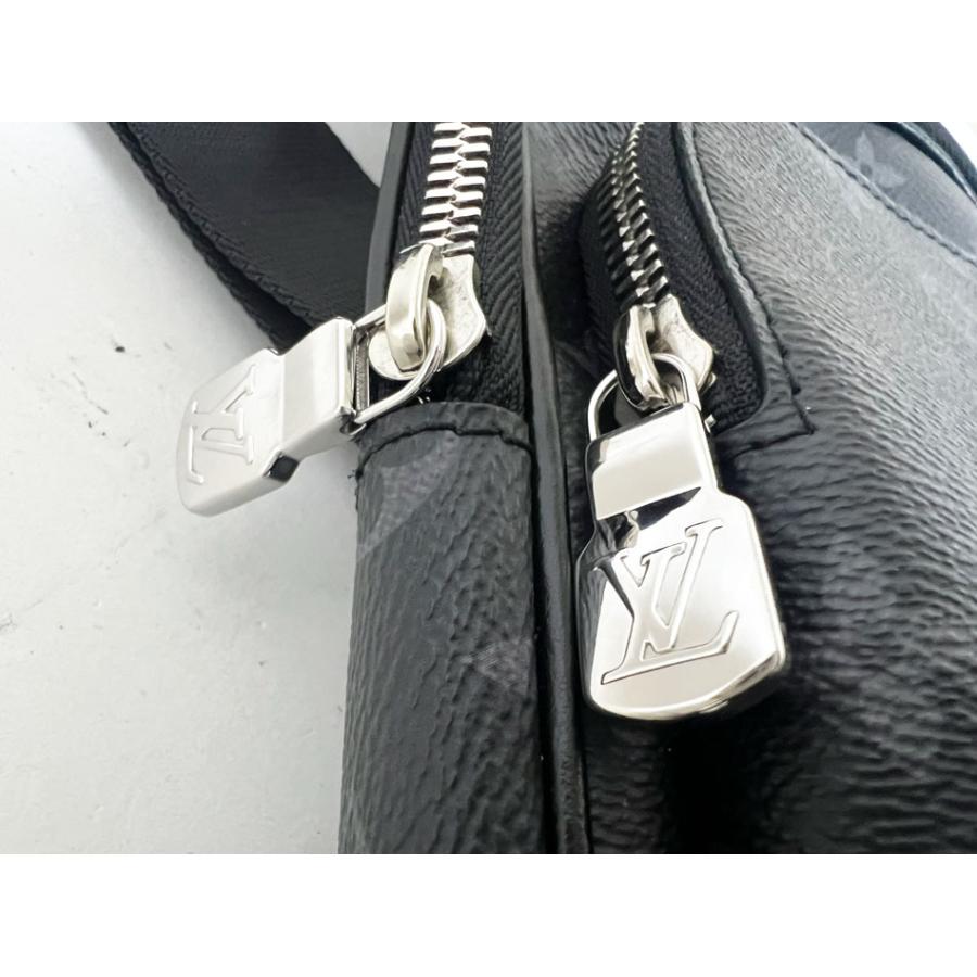 LOUIS VUITTON（ルイ・ヴィトン） モノグラム エクリプス アヴェニュー