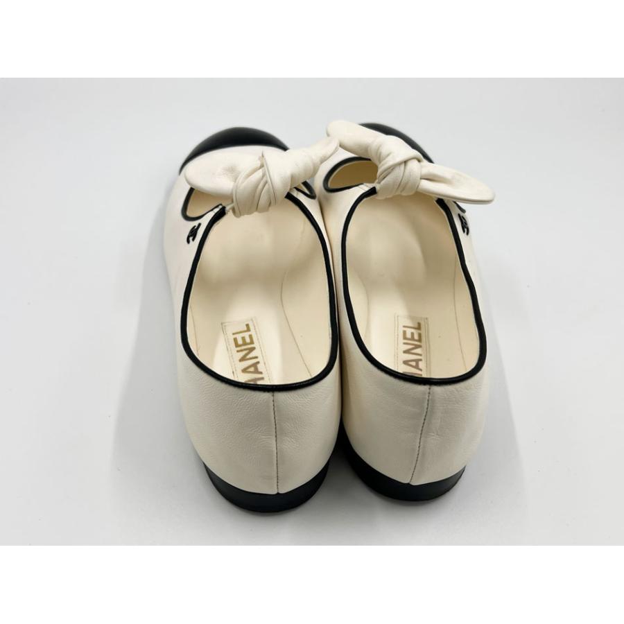 CHANEL アイボリーフラットシューズ 37 CHANEL（シャネル） レディース フラット シューズ 靴 Mary Janes