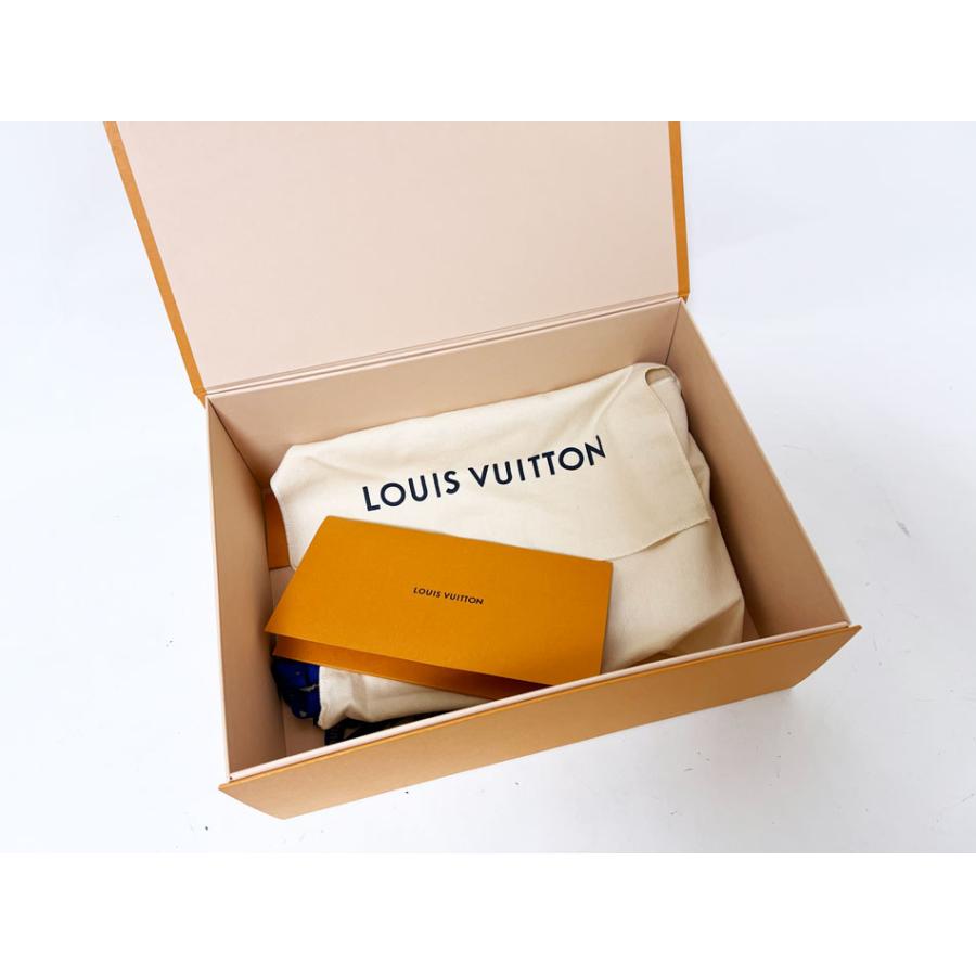 LOUIS VUITTON（ルイ・ヴィトン） モノグラム・シャドウ ポシェット