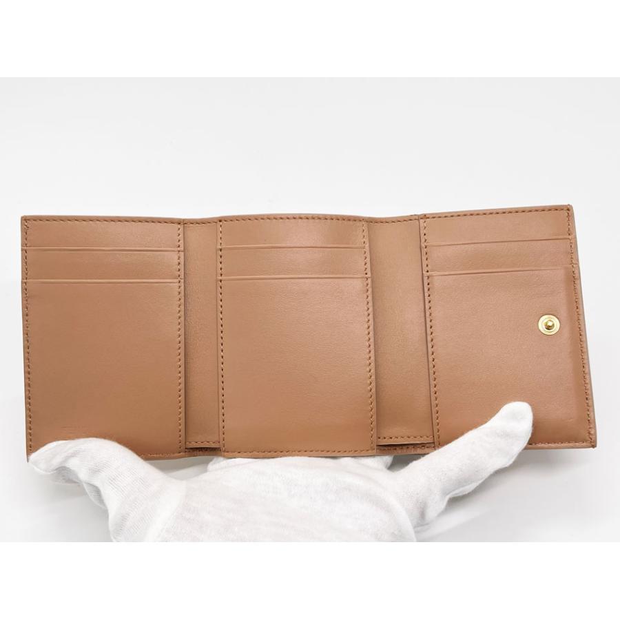 FENDI（フェンディ） 3つ折り財布 コンパクトウォレット FF