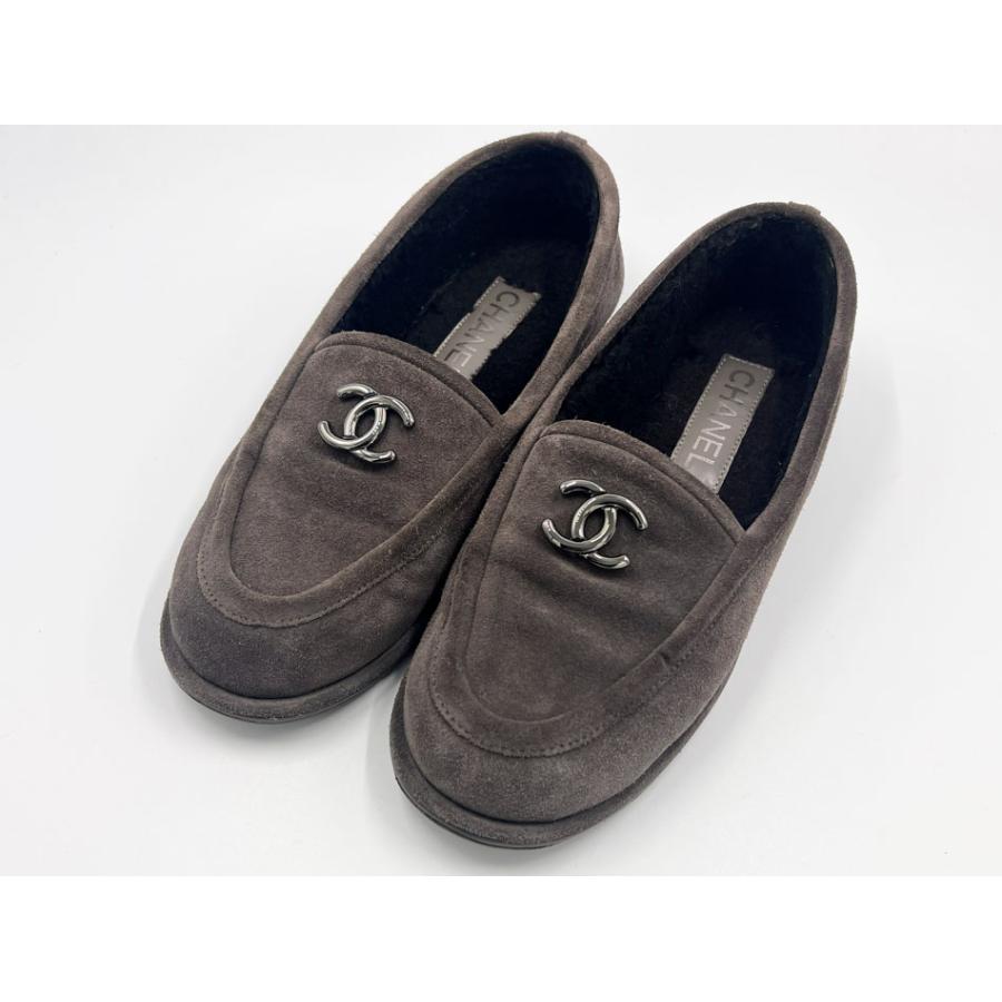 CHANEL（シャネル） レディース ローファー スエード ファー グレー
