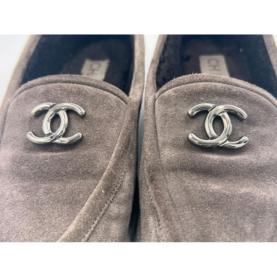 CHANEL ローファー　38サイズ　美品 CHANEL（シャネル） レディース ローファー スエード ファー グレー
