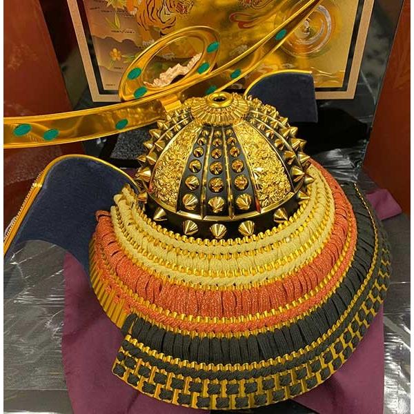 五月人形 兜 【着用兜】30号 上杉謙信公 収納兜セット RA3024 : 山本