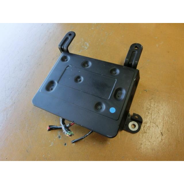 aボルボ V60 アンプ 平成23年 DBA-FB4164T オーディオ 30659595 10.7万 
