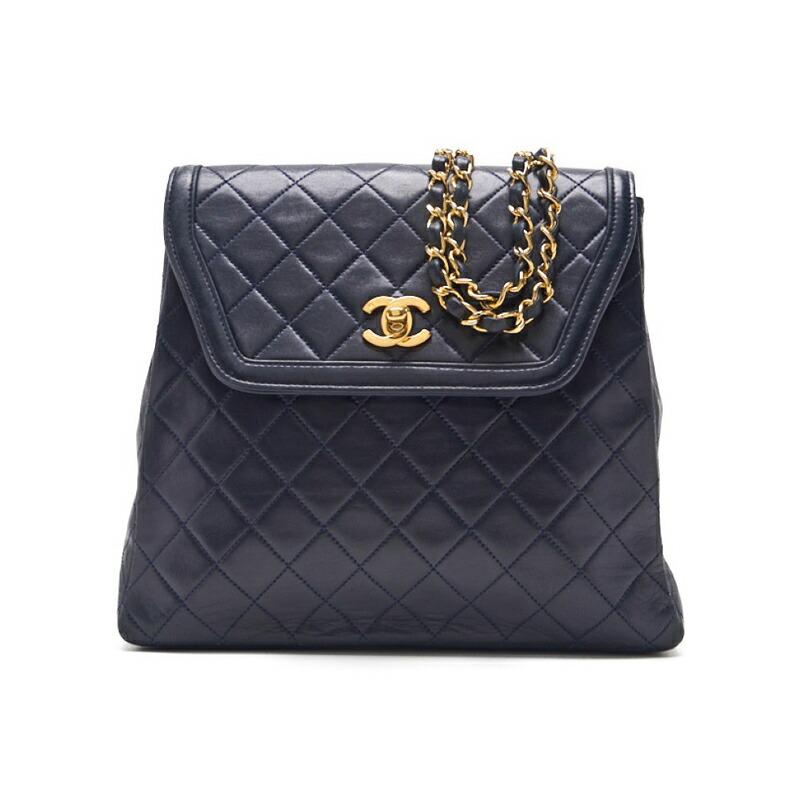 CHANEL シャネル マトラッセ ターンロック デザインフラップ 台形型 