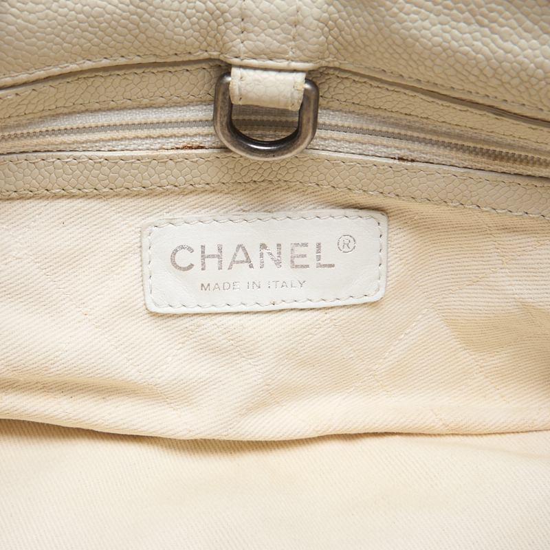 CHANEL シャネル ココマーク チェーンショルダー キャビアスキン CHANEL シャネル ココマーク チェーンショルダー キャビアスキン