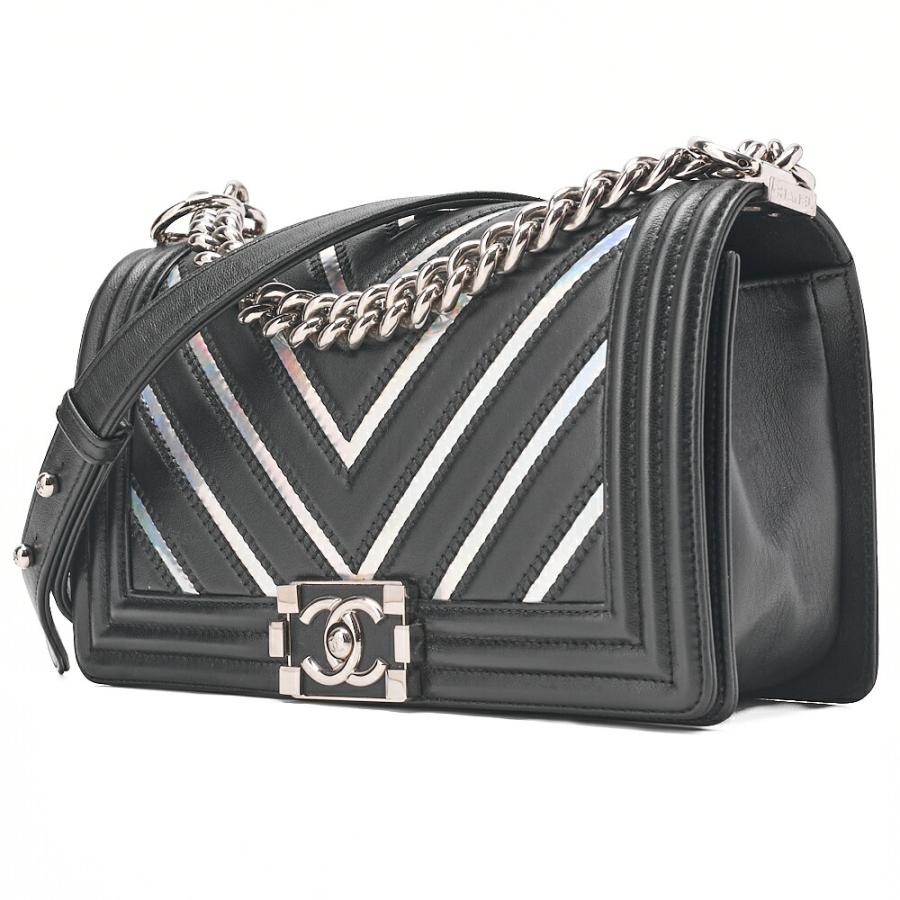 CHANEL シャネル ラムスキン ボーイシャネル Vステッチ チェーン 