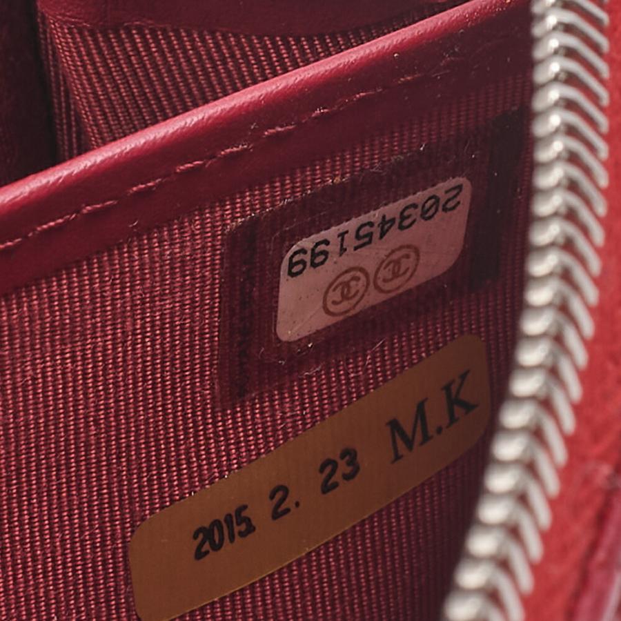 CHANEL シャネル マトラッセ ラウンド長財布 キャビアスキン 赤