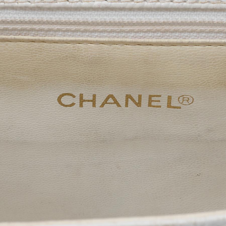 CHANEL シャネル デカココマーク シングルフラップ ショルダーバッグ キャビアスキン 白（ゴールド金具） レディースバッ_8