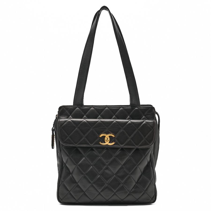 CHANEL シャネル ラムスキン マトラッセ ターンロック ロゴチャーム 