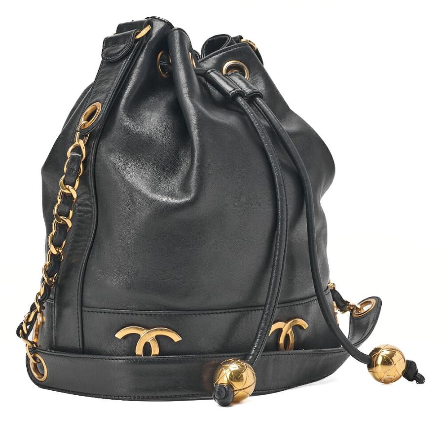 CHANEL シャネル チェーンショルダーバッグ トリプルココ ラムスキン 