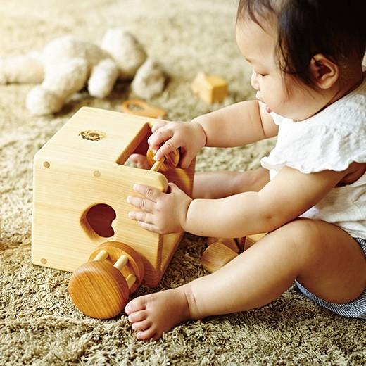 【木のおもちゃ 赤ちゃんの宝石箱】名入れ つみ木 歯がため カタカタ コロコロ 赤ちゃん 出産祝い 知育玩具 0歳 1歳 2歳 3歳 日本製 安全 ヒノキ プレゼント｜yamanokujira｜04