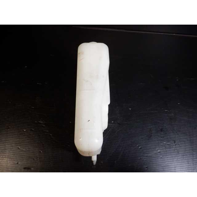 35236 VZN185W ハイラックスサーフ ラジエーター リザーブタンク  