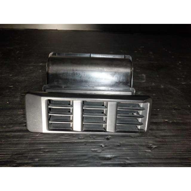 78 プラド 純正 左 クォーターダクト : ヤマサキパーツ3号店 - 通販  