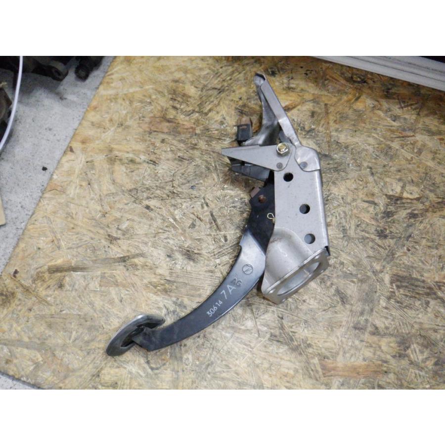 D596 レガシィ BP5 純正 ブレーキペダル 36933 : ヤマサキパーツ3号店
