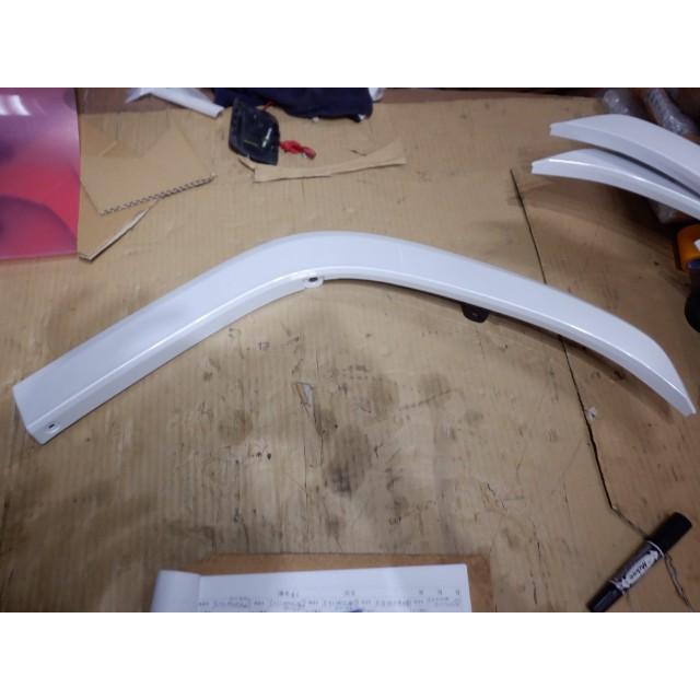 ランドクルーザー ランクル 300系 純正 左 リア オーバーフェンダー (7