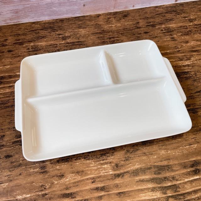 仕切り皿 角型 陶器 おしゃれ 洋食器 軽い 軽量 薄い ランチプレート