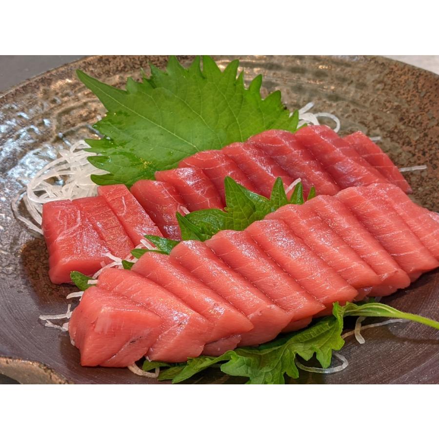 国産！生です！中トロ220ｇ　旨いに決まってる！切りたてをお届け！土曜日・日曜日・月曜日到着限定　 |  | 01