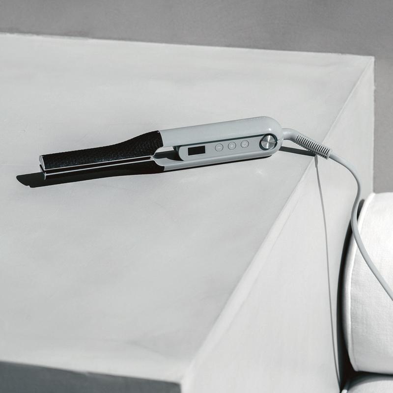 カドークオーラ　ストレートアイロン BI-G1 ホワイト cado cuaura ストレートヘアアイロン BI-G1 カドー クオーラ