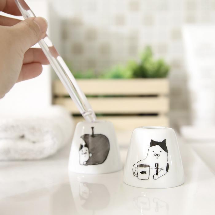 加猫さん 歯ブラシホルダー Apple/Brush ホワイト 歯ブラシスタンド
