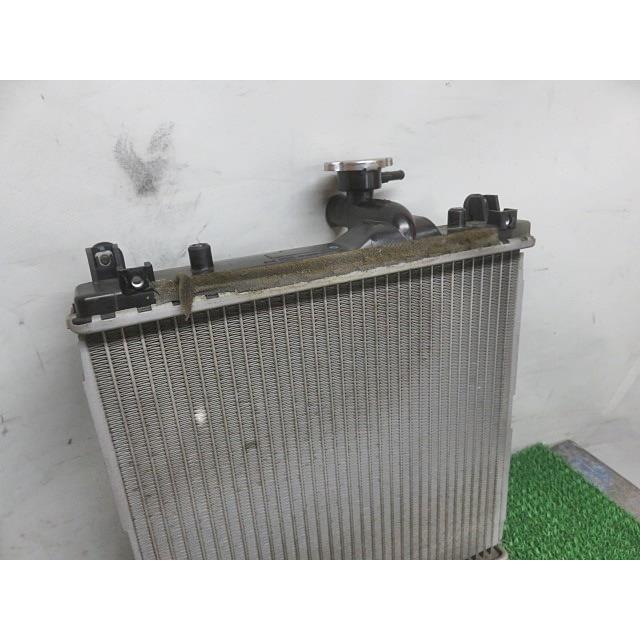 [中古] H15/3  ラピュタ UA-HP22S ラジエーター 1A19-15-200 340166｜yamazaki-ap｜02